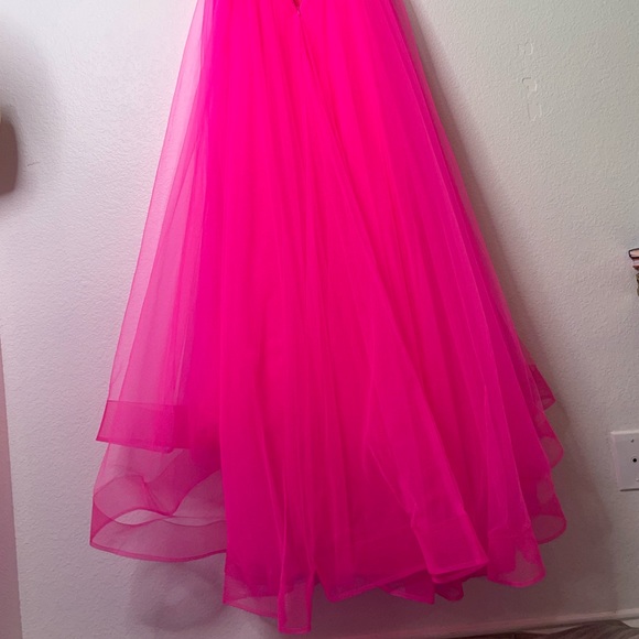 ❌ SALE❌ LA FEMME Exquisite Tulle A-Line Gown 10 - Picture 10 of 13